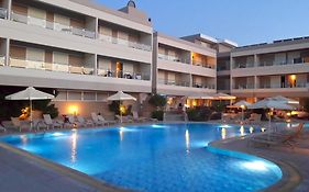 Agela Hotel & Apartments